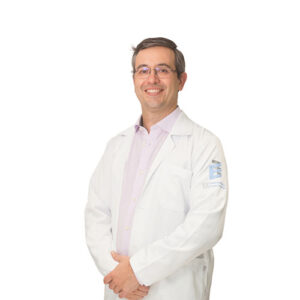 Dr. Júlio César Bertacini de Moraes